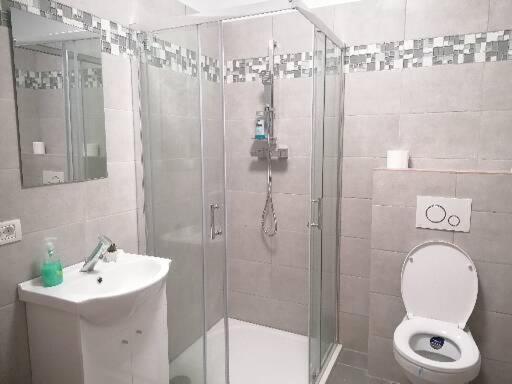 Snooze Downtown Apartment Arad Buitenkant foto